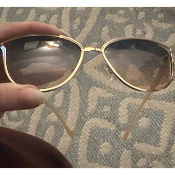 TAHARI Women’s Nude Enamel Gold Accent Cat Eye-rimmed Sunglasses TH895-GLDND - Picture 4 of 16